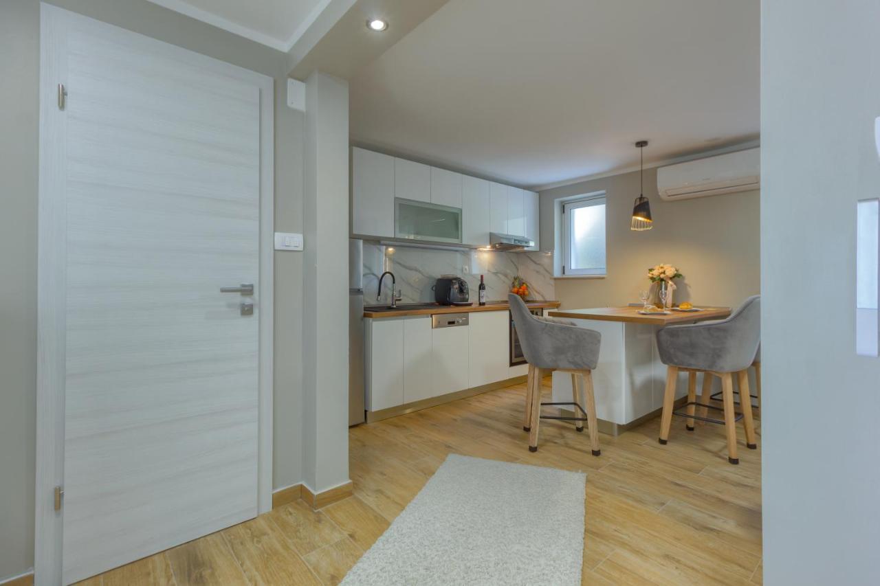 Apartments Pepa Podstrana Zewnętrze zdjęcie